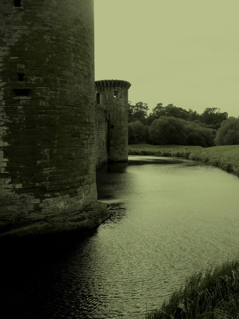 Caerlaverock Castle, moat